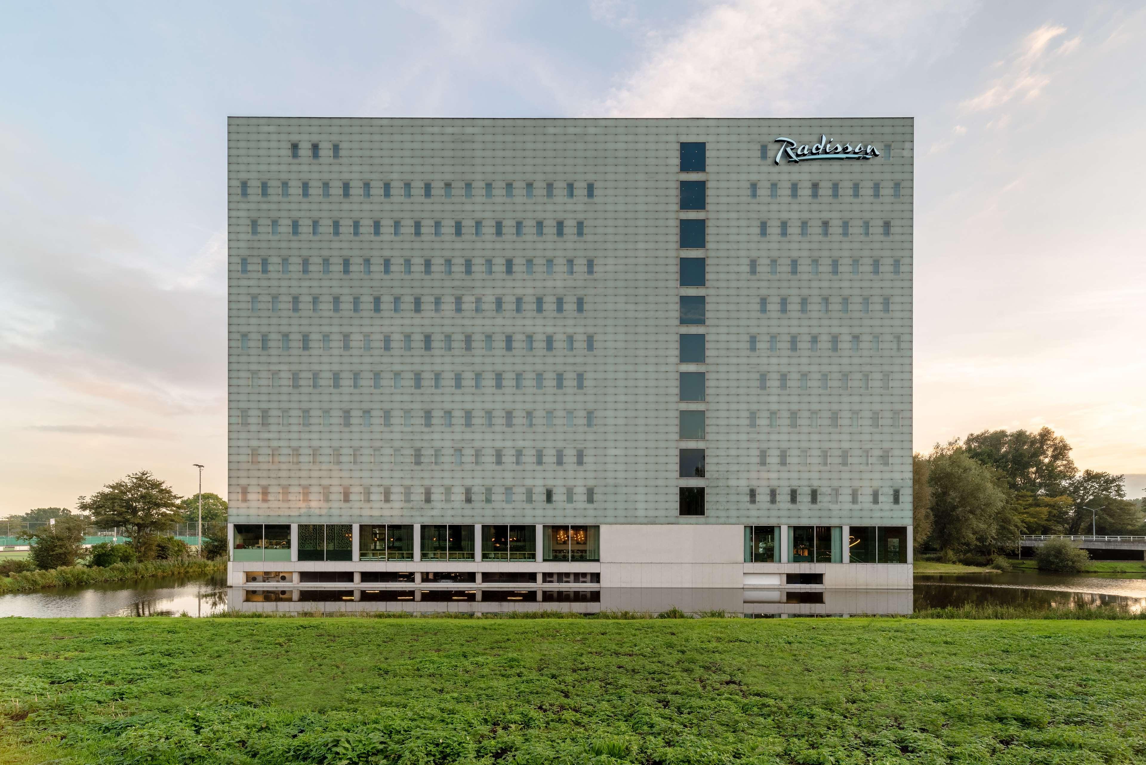 Radisson Hotel And Suites Amsterdam South Exterior photo