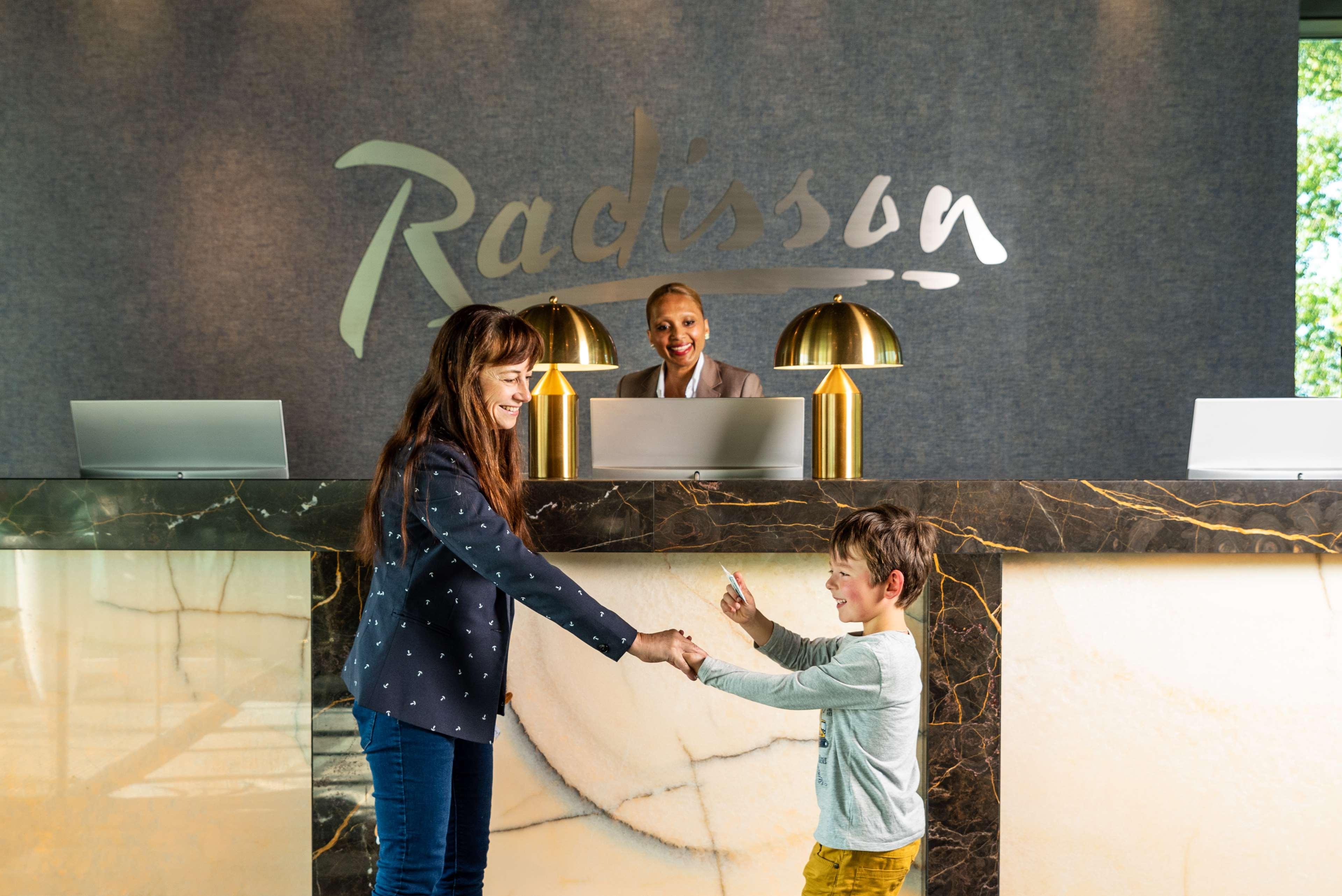 Radisson Hotel And Suites Amsterdam South Exterior photo